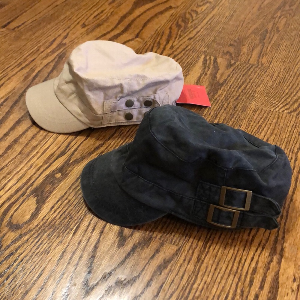 2 hats